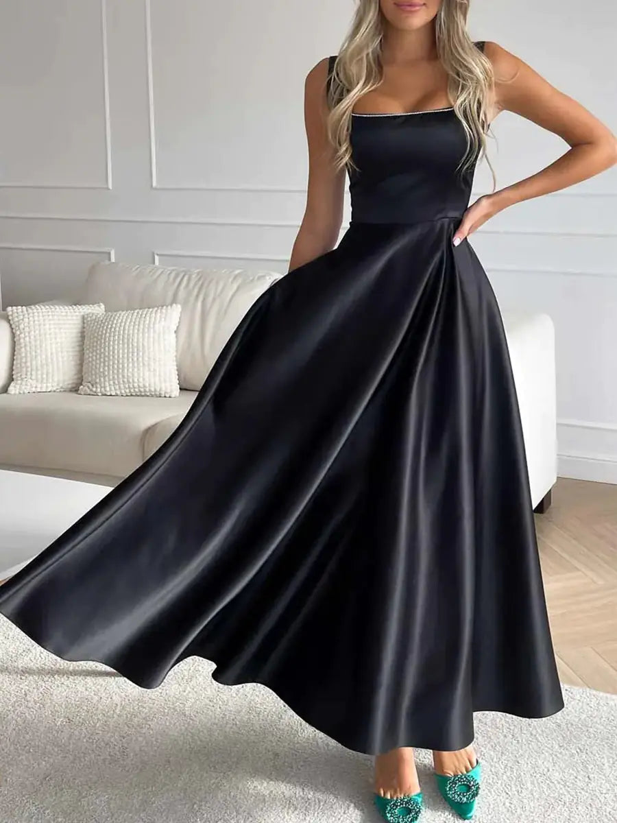 Robe Longue Élégante à Encolure Carrée